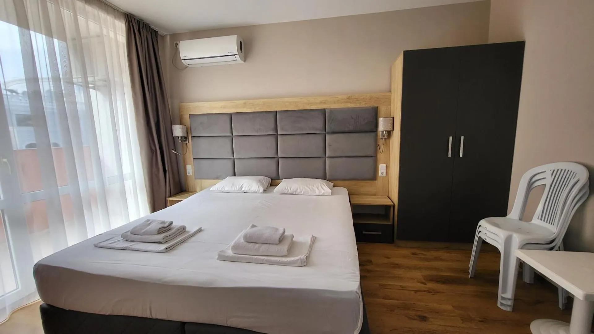 Marina Bay Apartmant Pomorie Apartment
