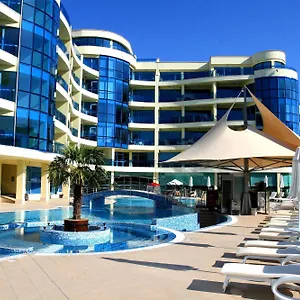 4* Aparthotel Marina Club